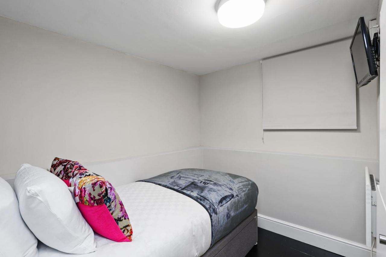 Unique Single Occupancy Studio Лондон Экстерьер фото